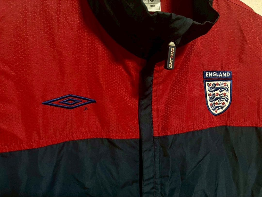 m649◆Umbro◆イングランド代表◆ウィンドブレーカー◆Mサイズ