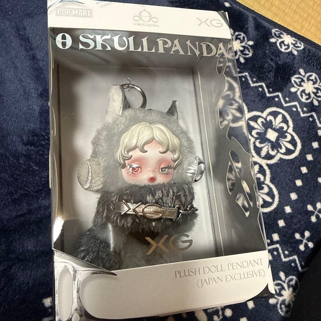 POP MART SKULLPANDA XGコラボ　ペンダント 日本限定