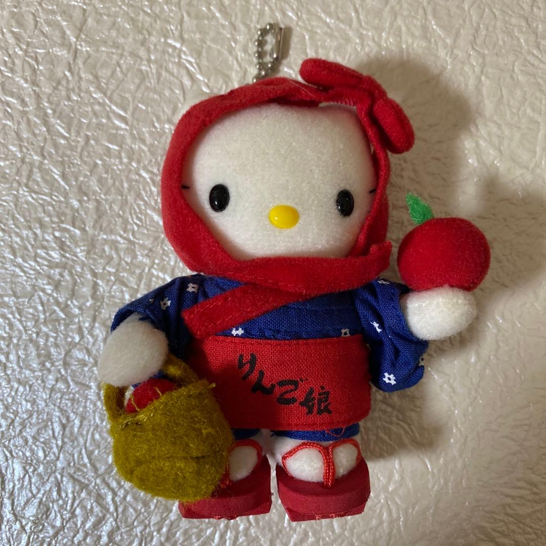 【青森限定】リンゴ娘キティキーホルダー