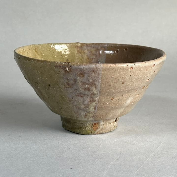 安芸国焼　龍昇窯　抹茶茶碗　伊羅保　片身替　写　本多天山117