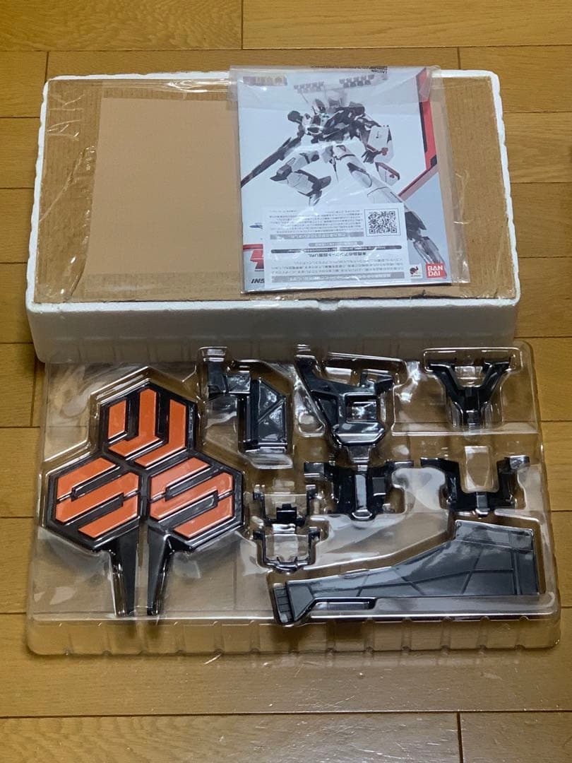 【中古品】バンダイ DX超合金 YF-30 クロノス