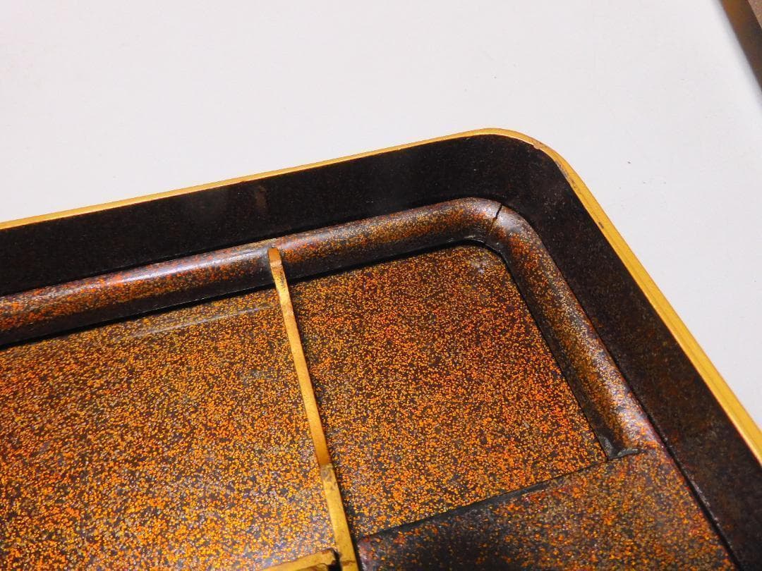 光琳蒔絵硯箱　菊文　時代あり