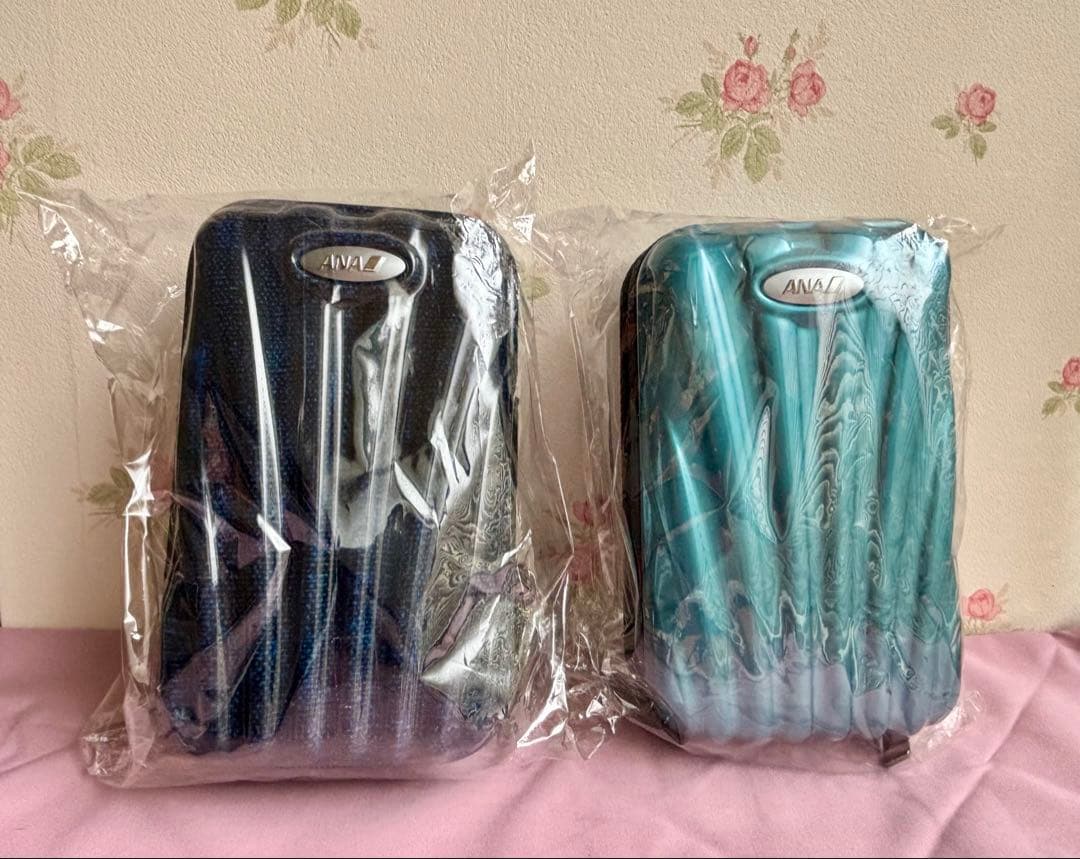 ANAファーストクラスアメニティ※サムソナイトケース型ポーチ&ザ・ギンザ