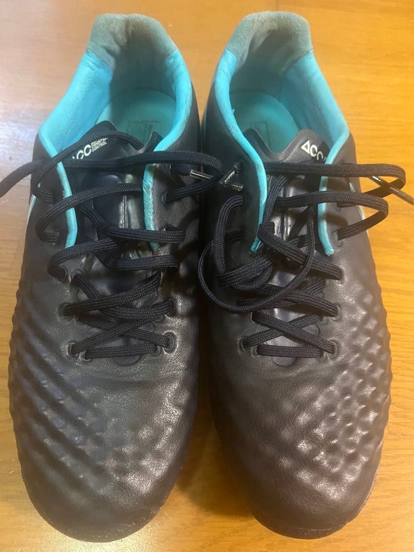 ナイキ マジスタオーパス 2 HG-E 25.5