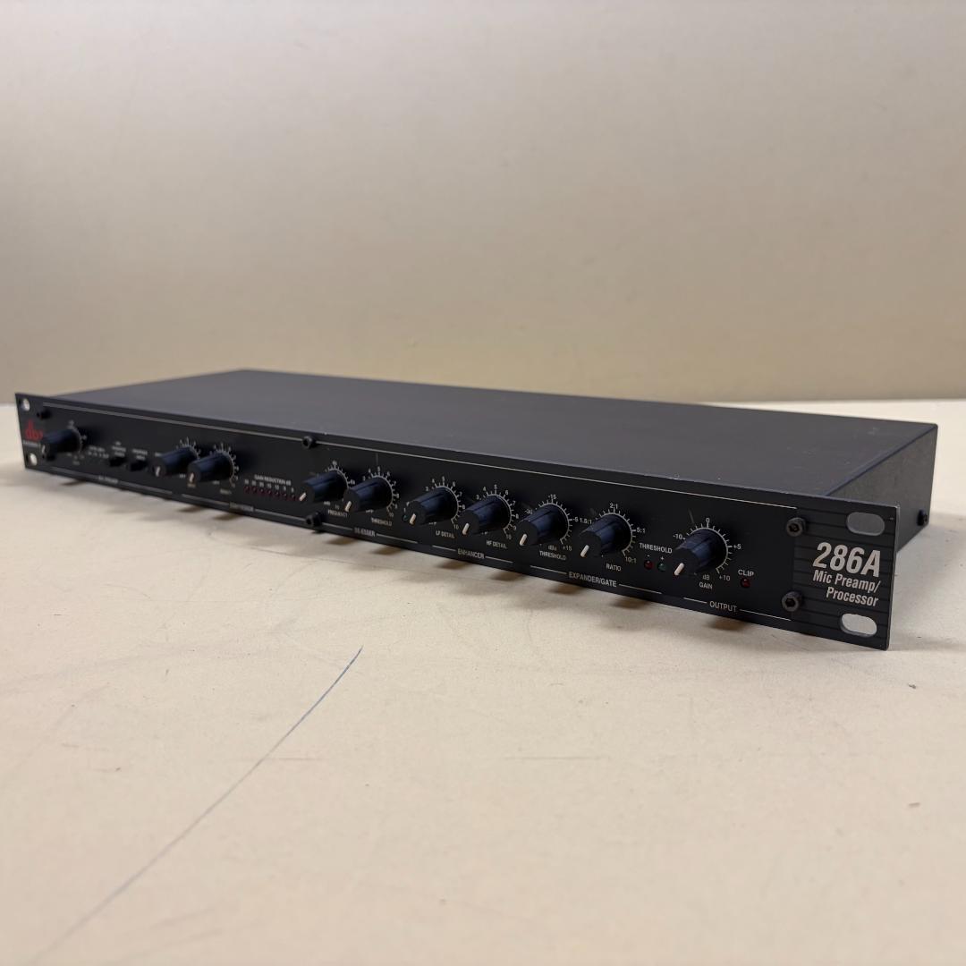 dbx 286A マイクプリアンプ 電源コード付属