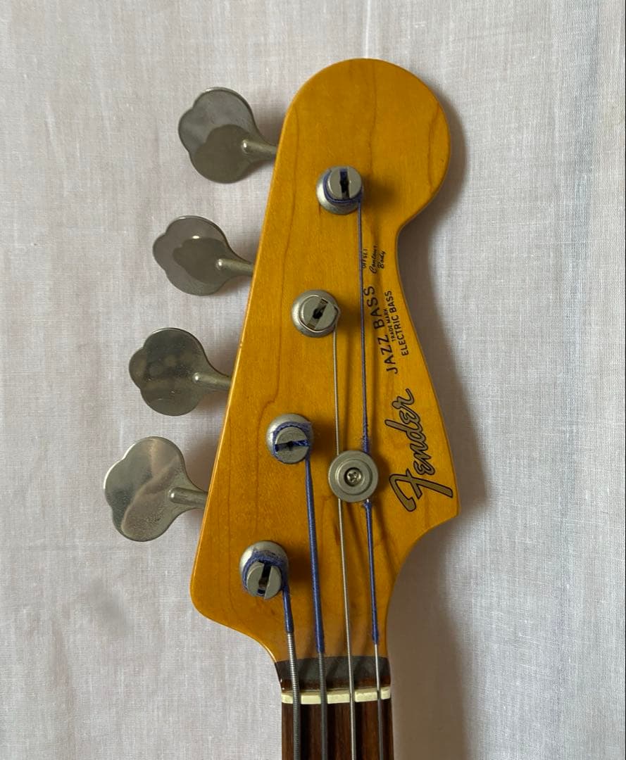 Fender Jazz Bass サンバースト