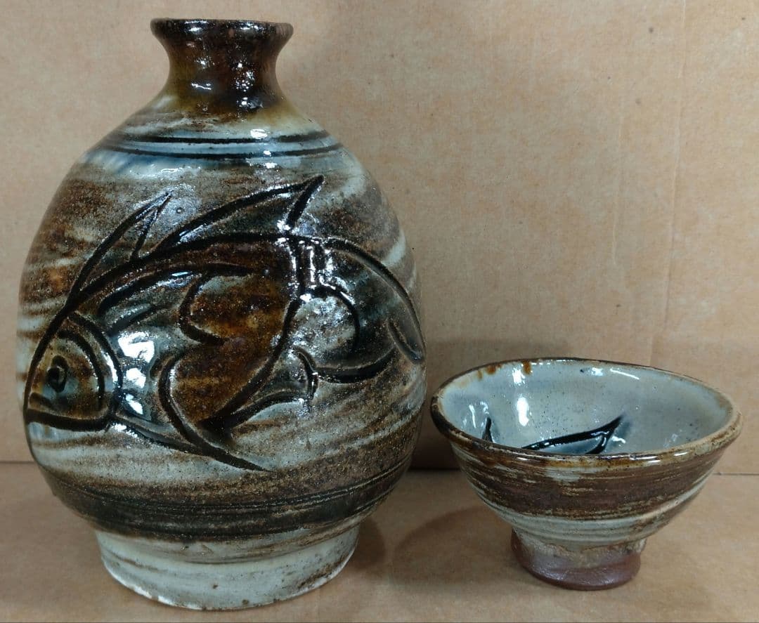 【本物保証】金城次郎「徳利」「壷屋焼 ぐい呑」2セット全共箱 栞2 人間国宝