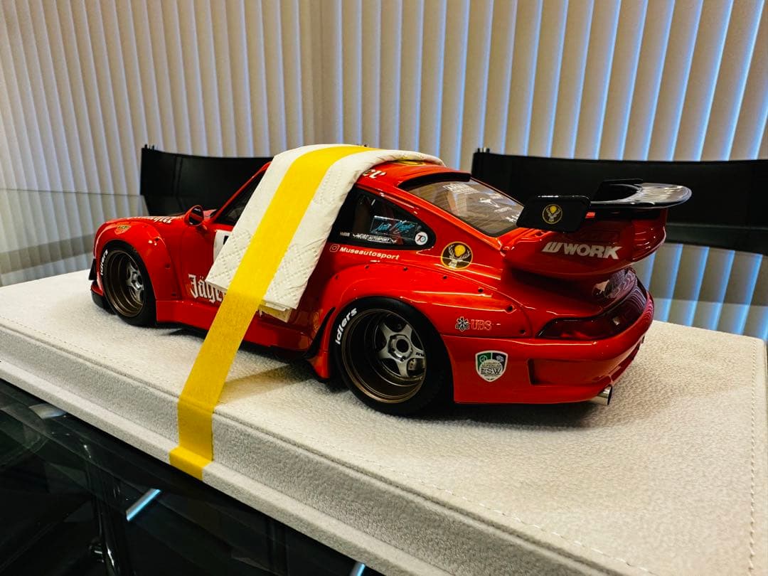 Fuelme RWB993 1/18 プロトタイプ