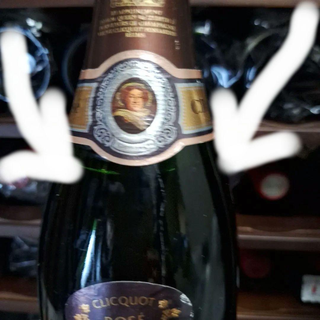 訳ありヴーヴ・クリコPonsardin ロゼ 1976年セラー保管