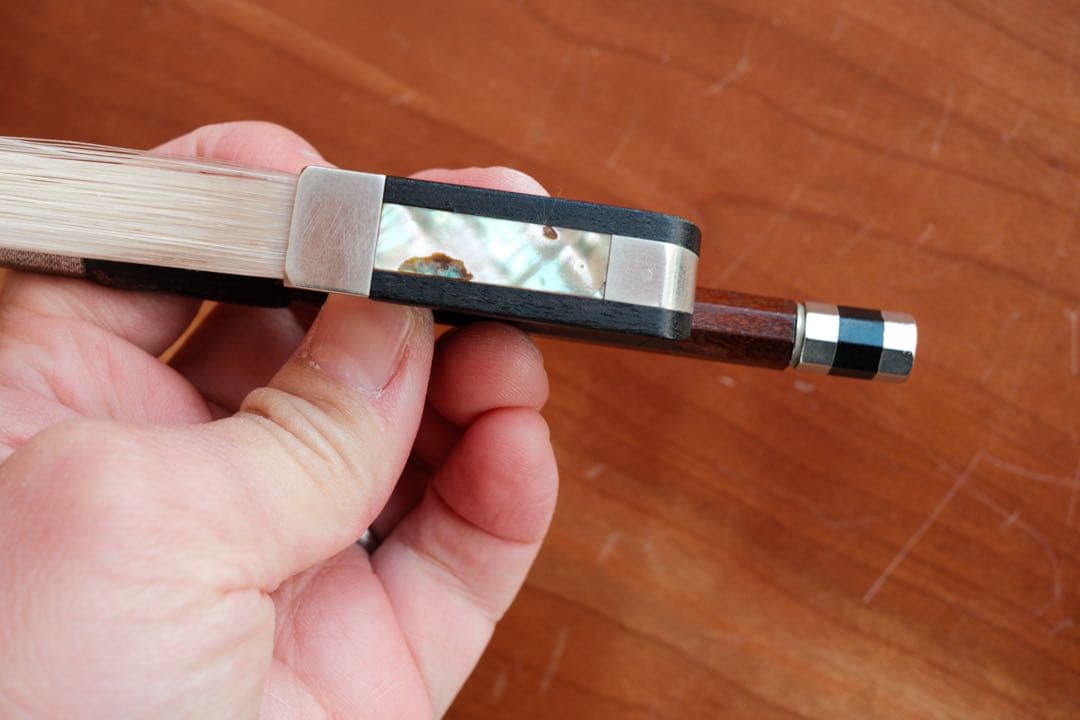 【ハードケース付】チェロ弓 F.Vincent A Lyon（角弓） 81.1g