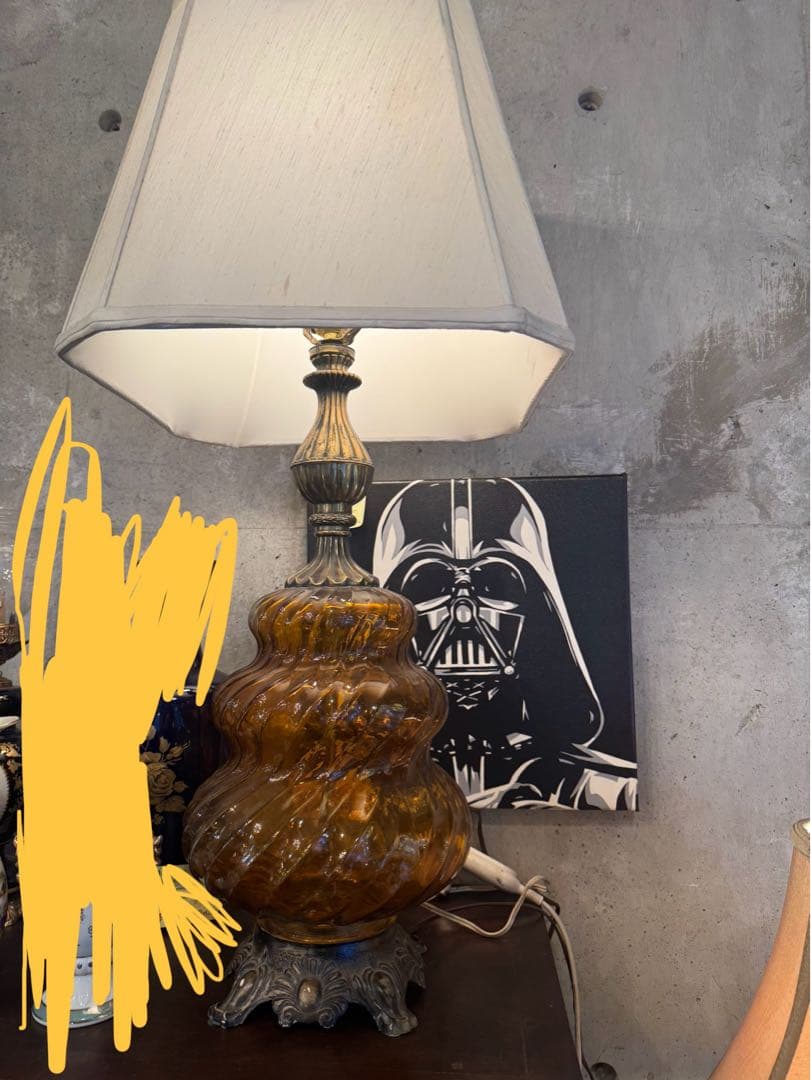 クラシックブラウンガラステーブルランプ