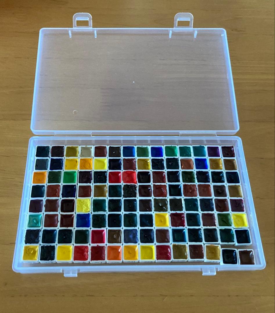 ダニエルスミス　透明水彩　絵の具　112色　小分けセット ケース付き