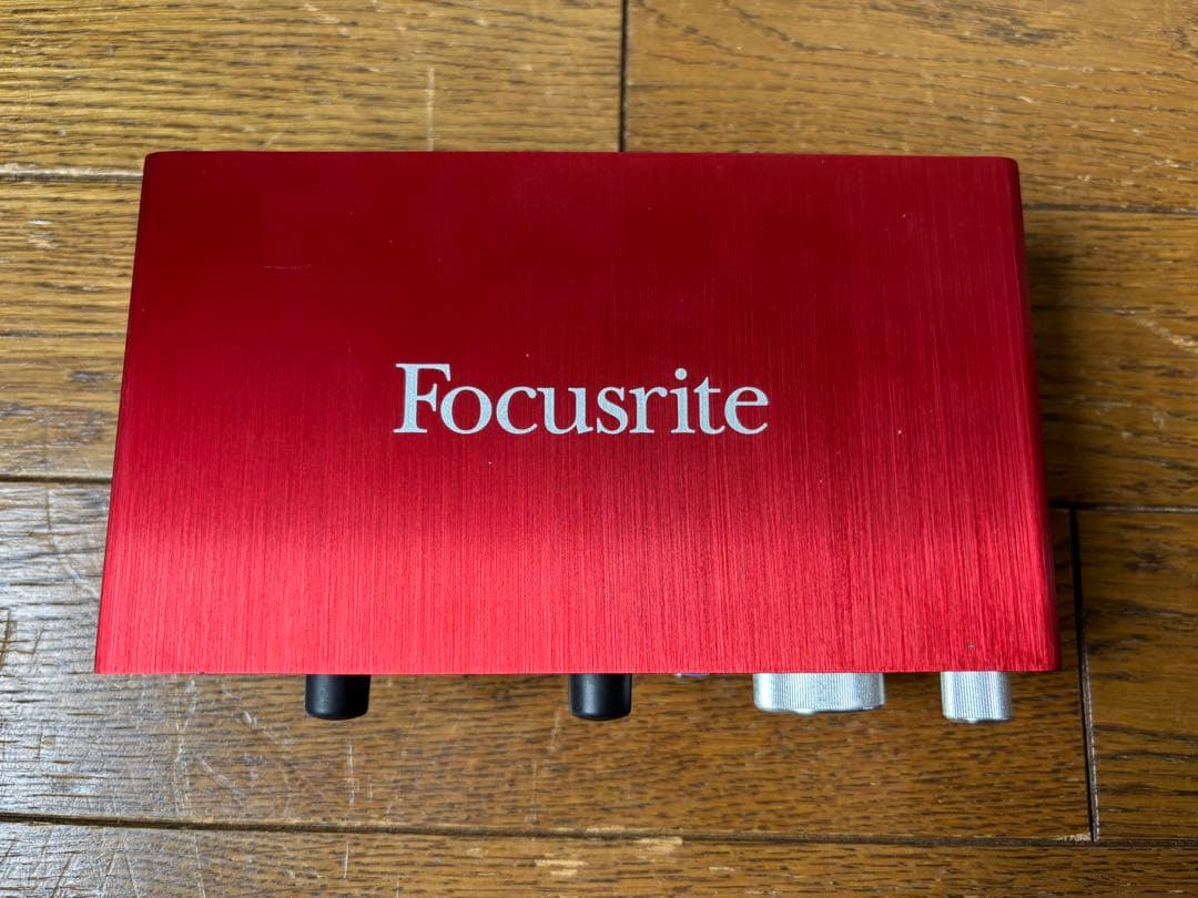 【美品】Focusrite Scarlett 2i2 オーディオインターフェース