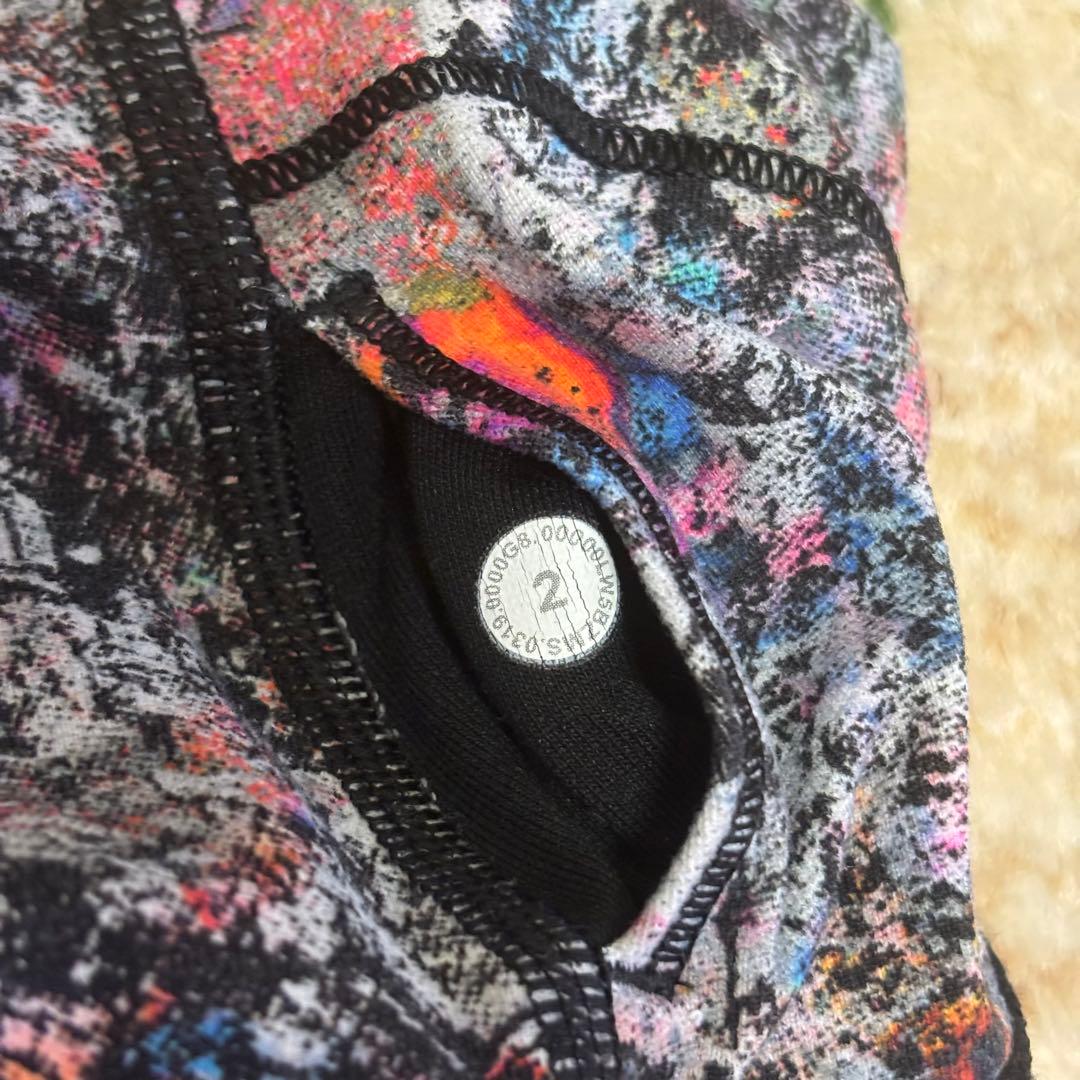 【美品】lululemon ルルレモン Vitalize Multi 上下セット