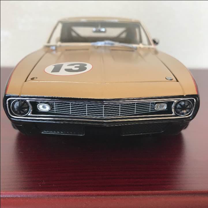 1/18 カマロカスタム希少車