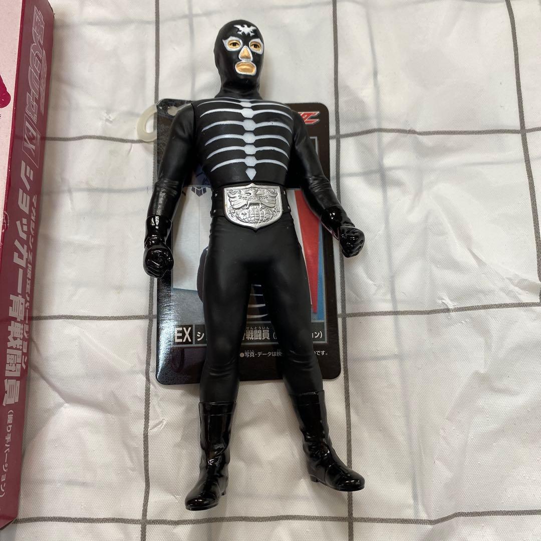 仮面ライダーspirits 第8巻　限定版特別付録　ショッカー骨戦闘員フィギュア