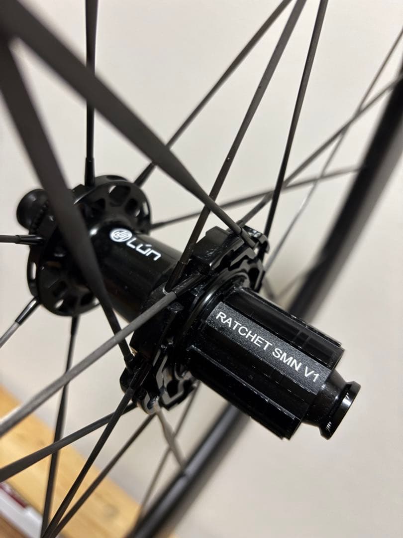 y*n様 LUN HYPER 3 D45 ルンハイパー　カーボンホイール　前後セ