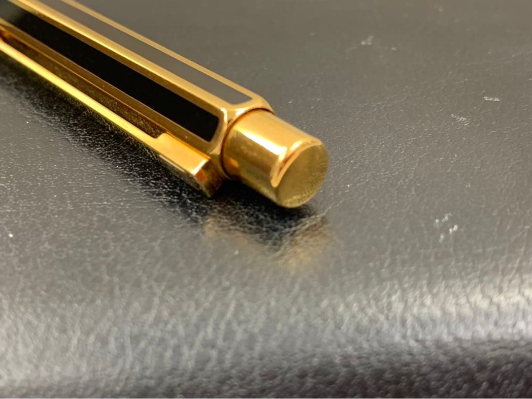 筆記OK良品 カランダッシュ ボールペン ストライプ 金黒 ノック式 青 GP