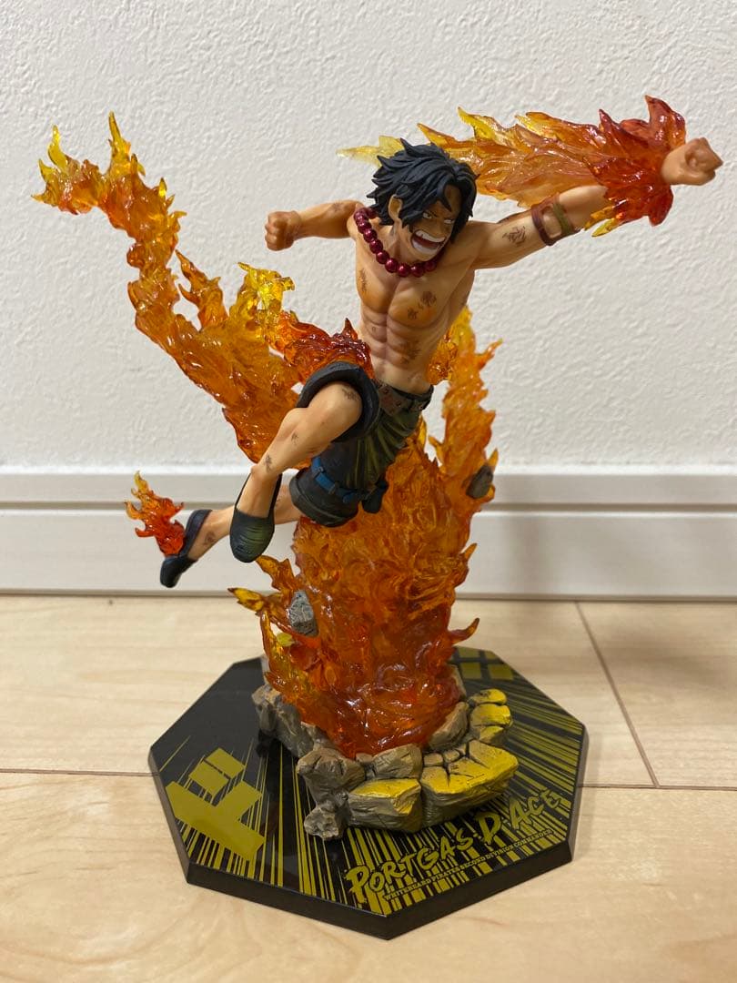 ワンピース　フィギュアーツzero　エース　マルコ　白ひげ海賊団セット