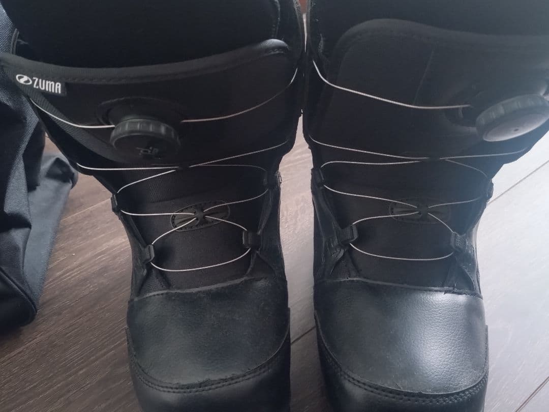 ZUMA スノーボードブーツ 手袋 バッグ付き