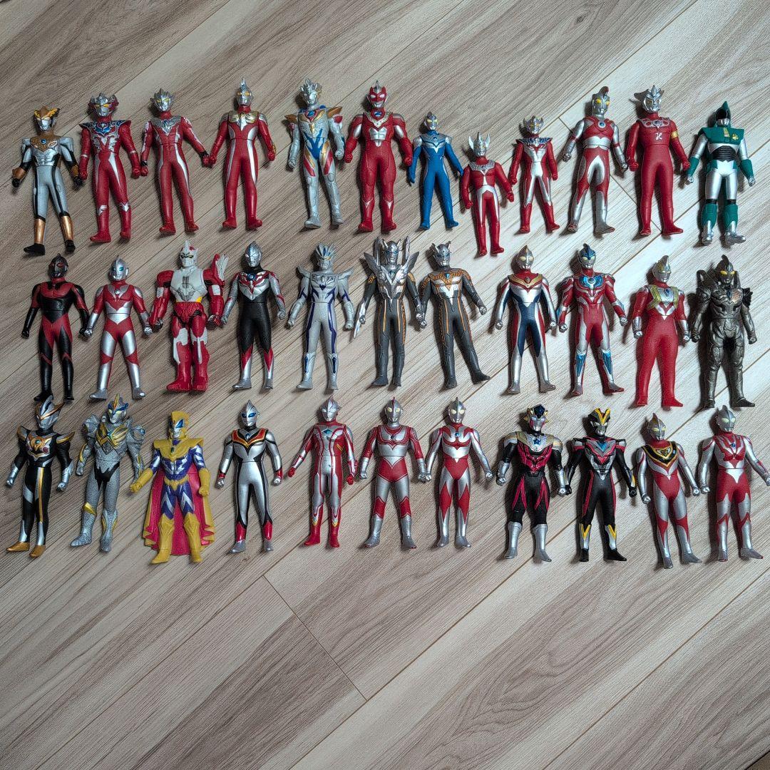 ウルトラソフビシリーズ　　34体　まとめ売り　ウルトラマン