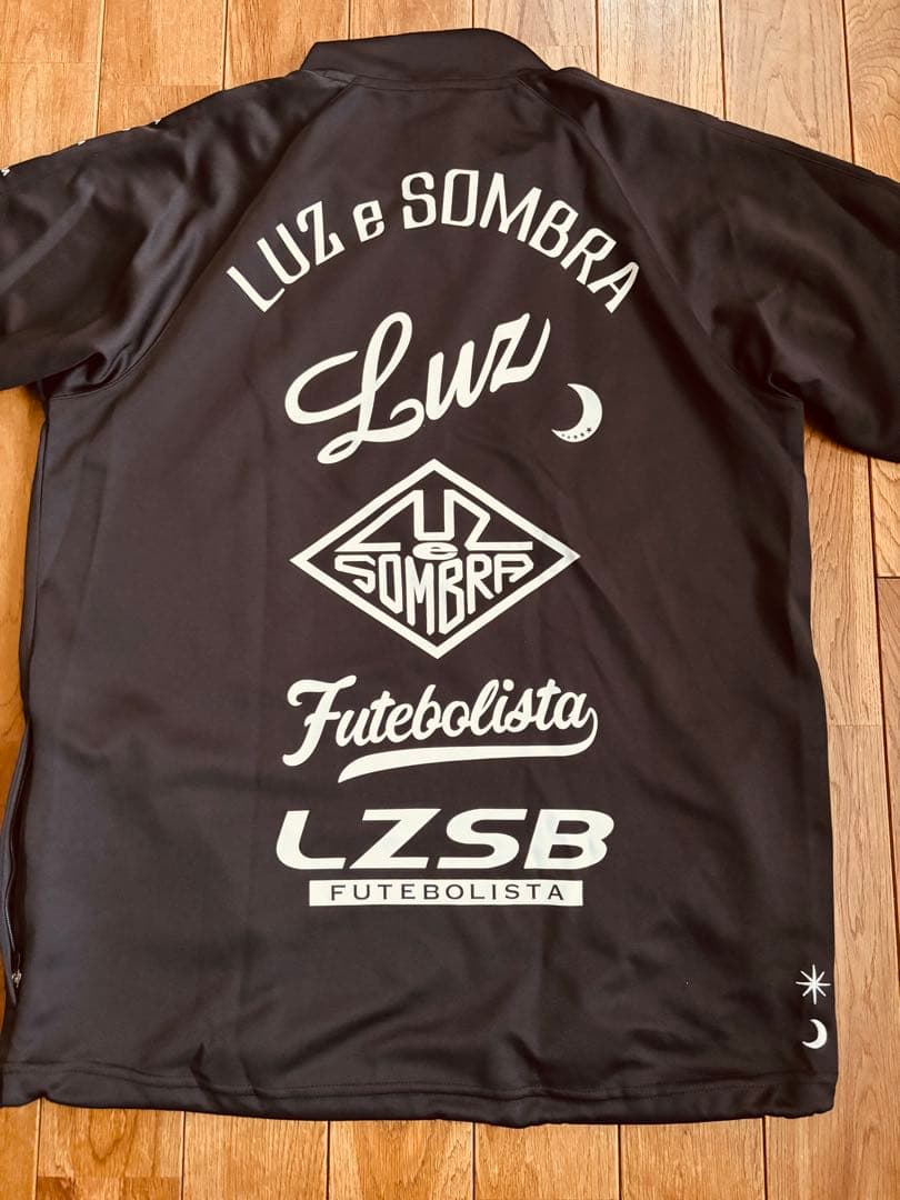 ルースインソブラ　ジャージ上下　Mサイズ