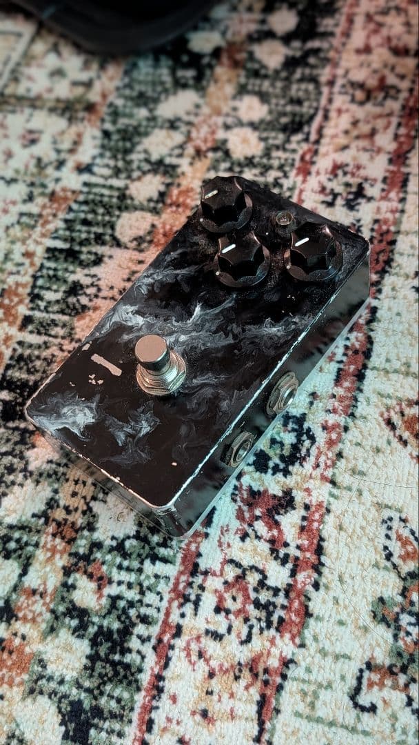 leqtique maestoso　黒塗装モデル