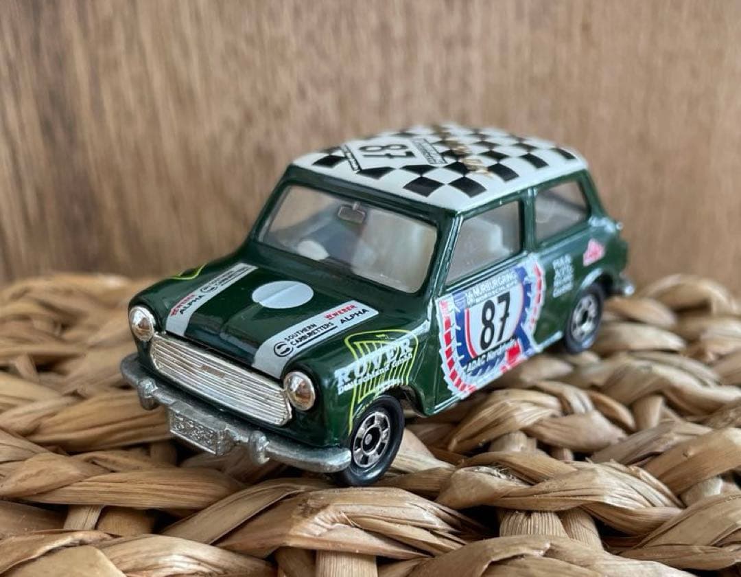 〈トミカ〉F8 ミニクーパー ジャパン ミニデイ特注品 9th #87