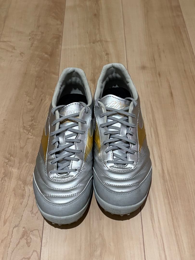 Mizuno モレリア サラ プロ 27.0