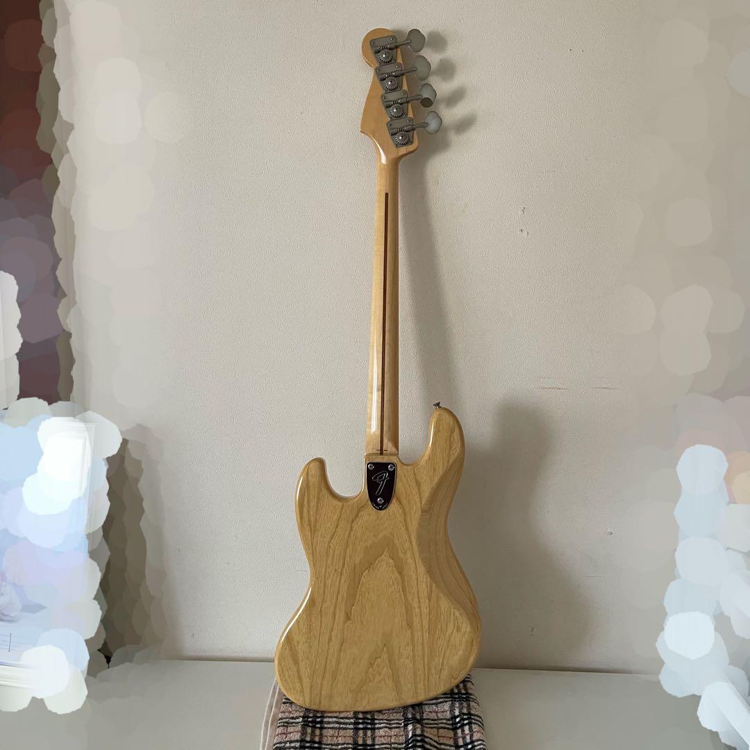 ベース Fender Japan JB75US