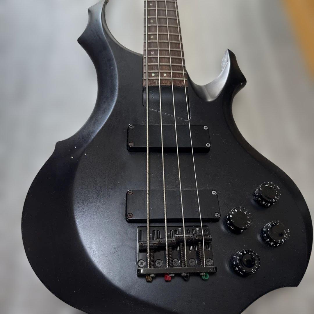 Edwards エレキベース ブラック
