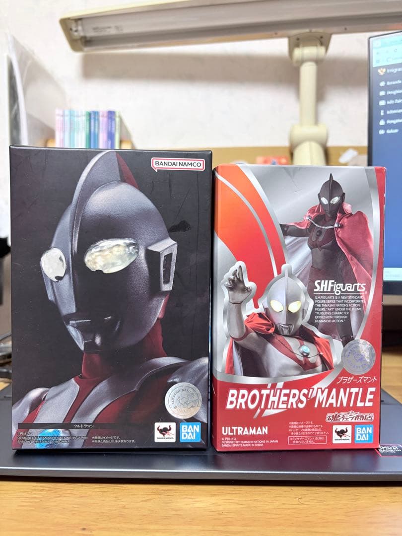 S.H.Figuarts 真骨彫製法 ウルトラマン ブラザーズマント