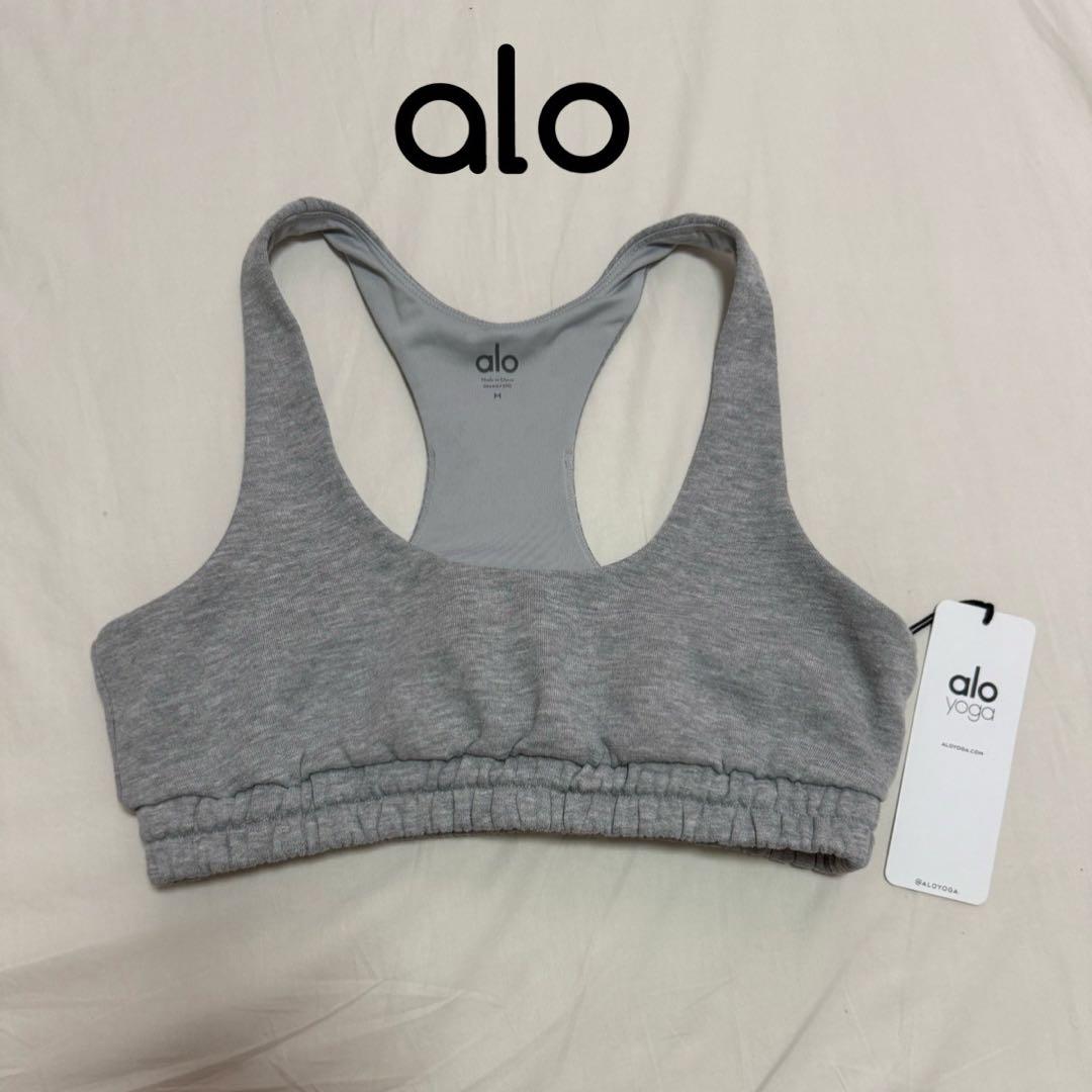 [新品]alo yoga トップス　スウェットシャツブラトップ　ヨガウェア　M