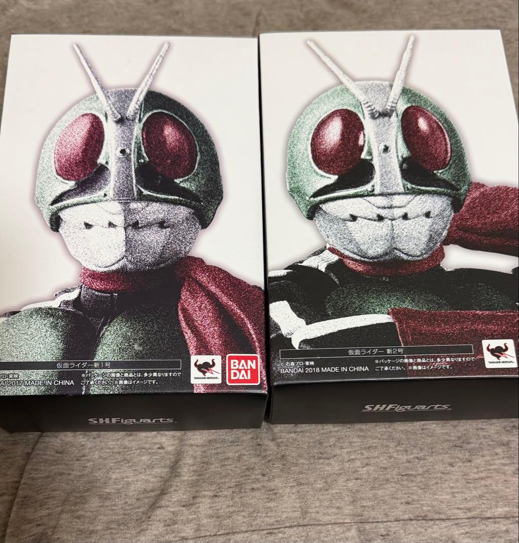 S. H.Figuarts (真骨彫製法) 仮面ライダー新１号と新２号のセット