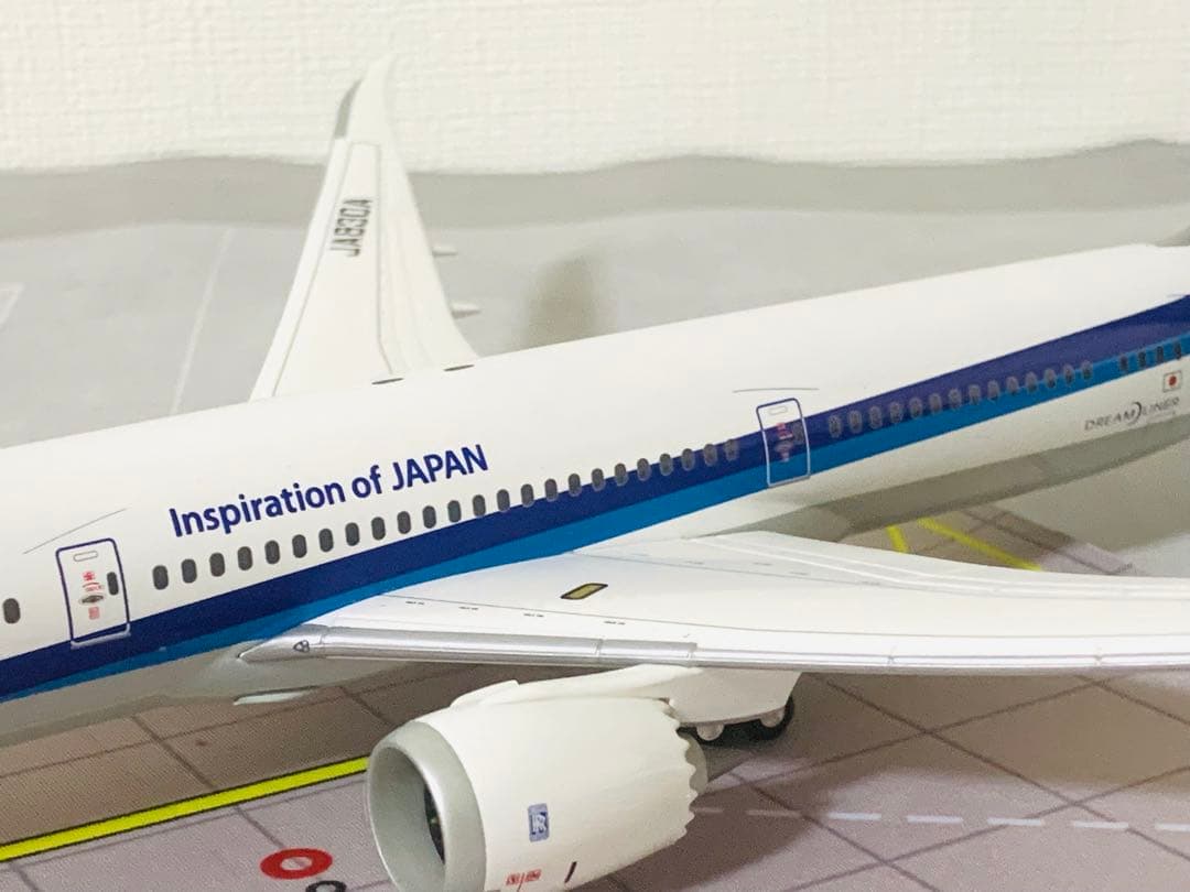 全日空商事公式モデルＢ７８７－９／ＪＡ８３０Ａ７８７長胴体型プラスティック樹脂製