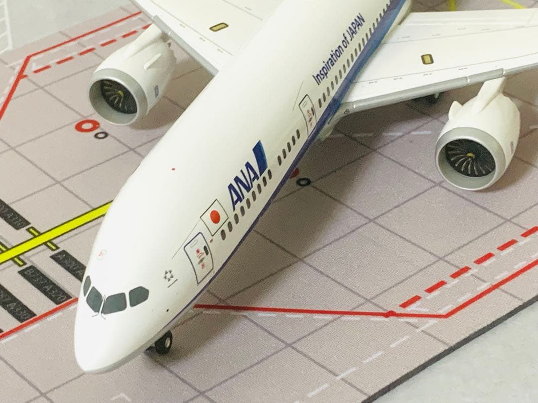 全日空商事公式モデルＢ７８７－９／ＪＡ８３０Ａ７８７長胴体型プラスティック樹脂製