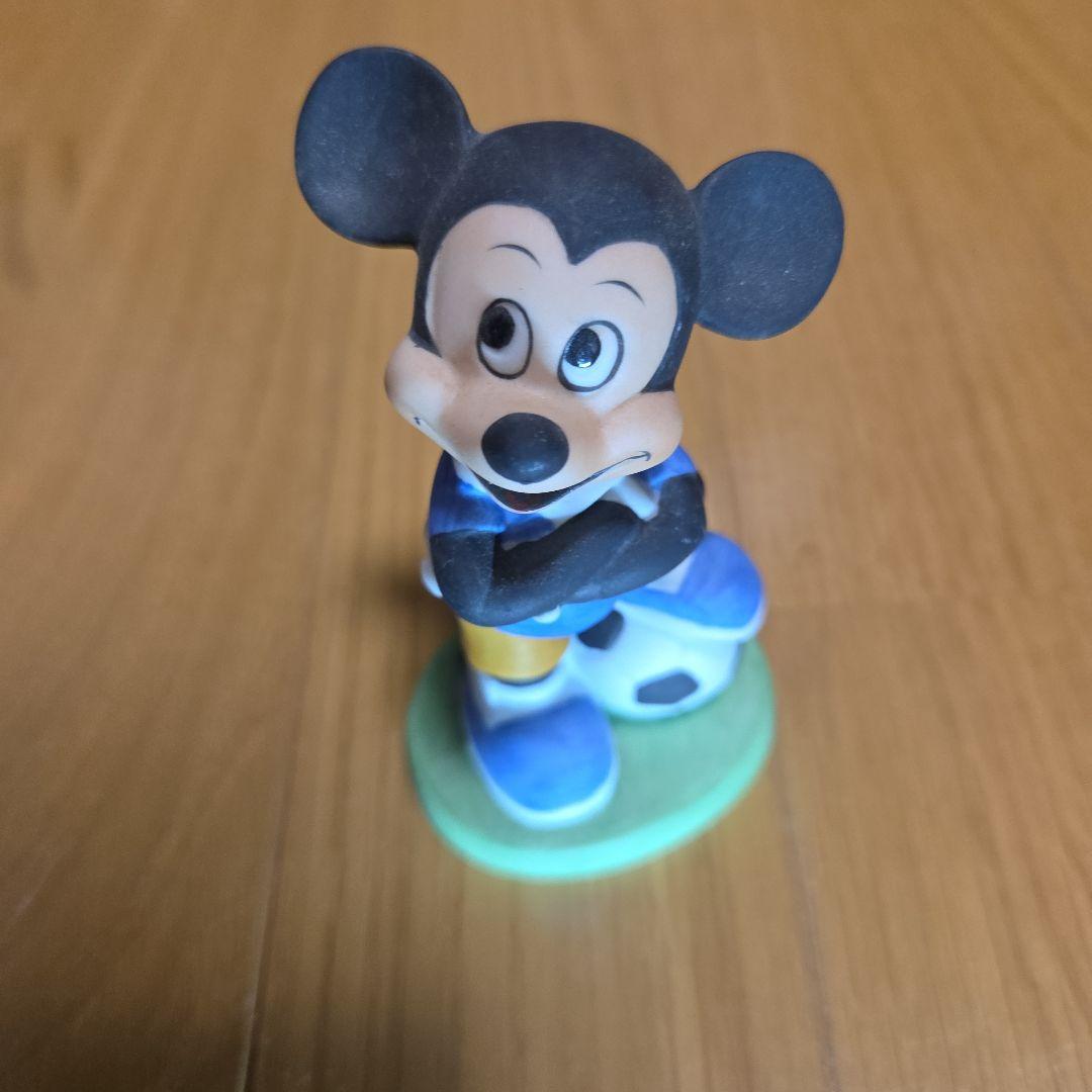 東京ディズニーランド　ディズニーキャラクター　古い陶器製ミニフィギュア4体セット