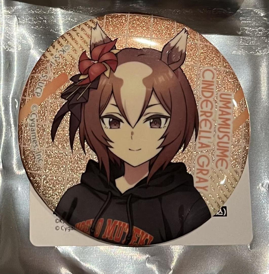 ウマ娘　ヤエノムテキ　グリッター缶バッジ　 マルイ　11点