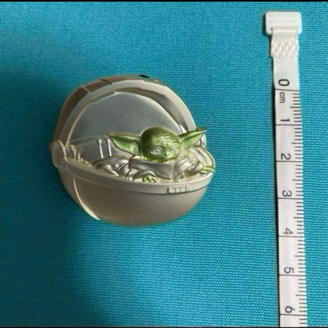 ディズニー　スターウォーズ　マンダロリアン　グローグー　ピンバッジ