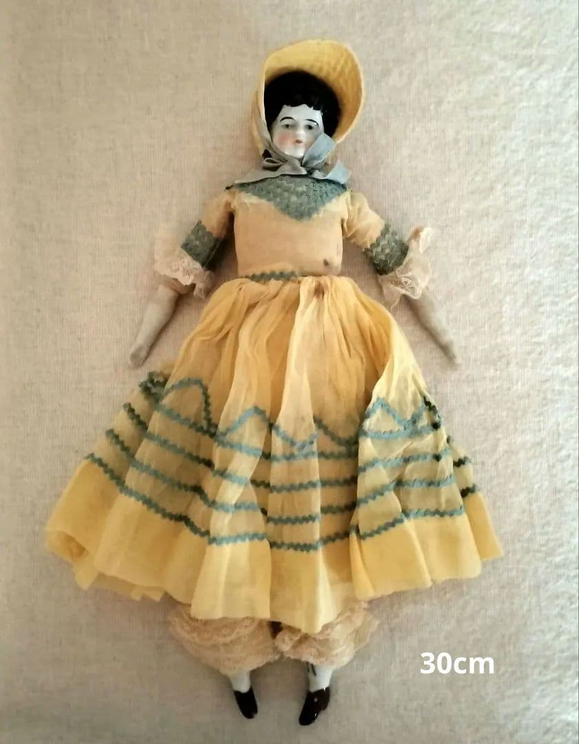 アンティーク　チャイナヘッドドール　　ビスクドール