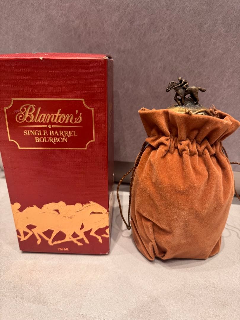 【未開栓】ブラントン シングルバレルバーボン 正規品 バーボン ウイスキー