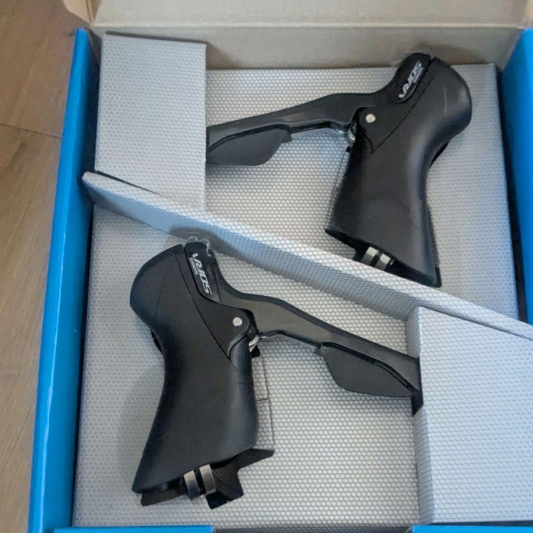 SHIMANO ソラ　ST-R3000 デュアルコントロールレバーセット　2×9