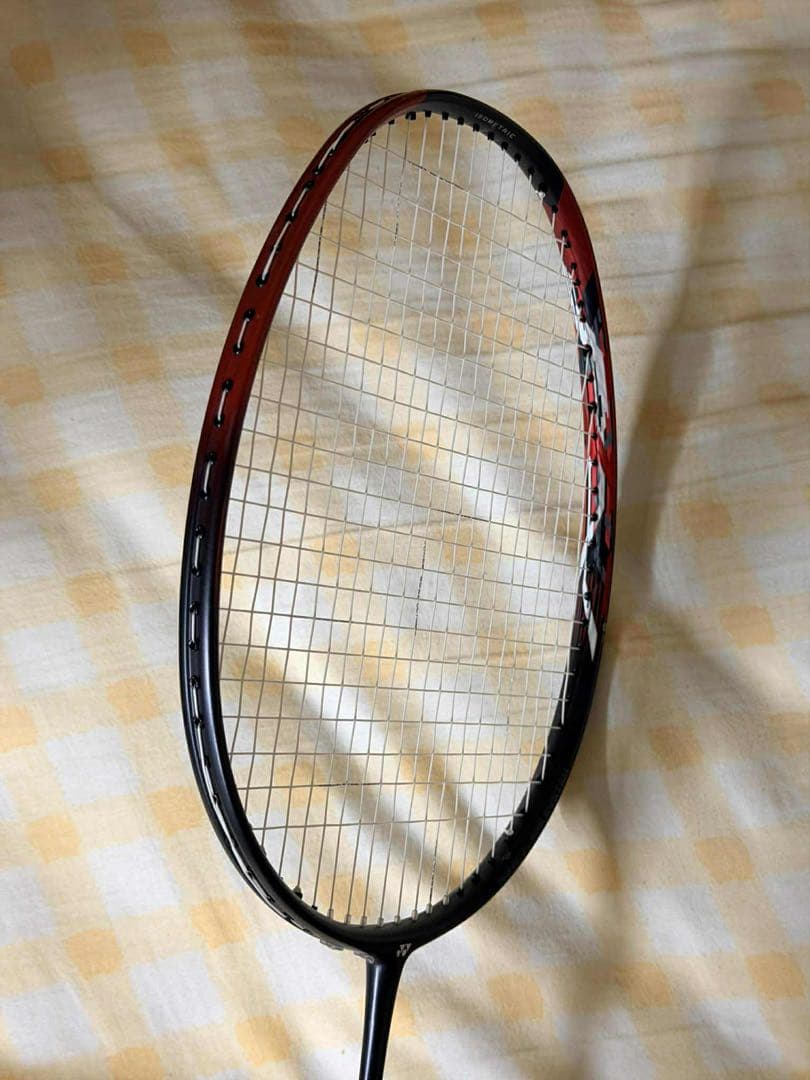 YONEX ナノフレア700 4UG5