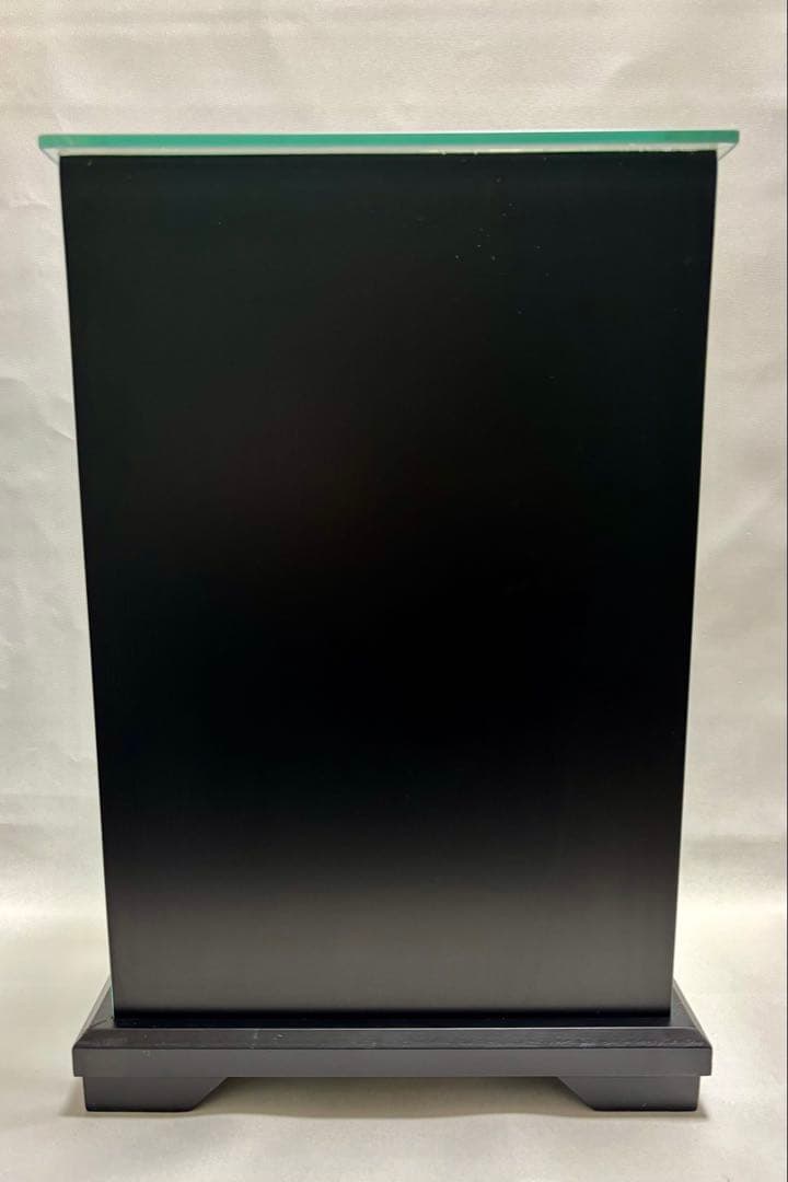 #伝統工芸士 田中保山（甲州水晶貴石細工） 虎目石 聖観音像 ガラスケース入り