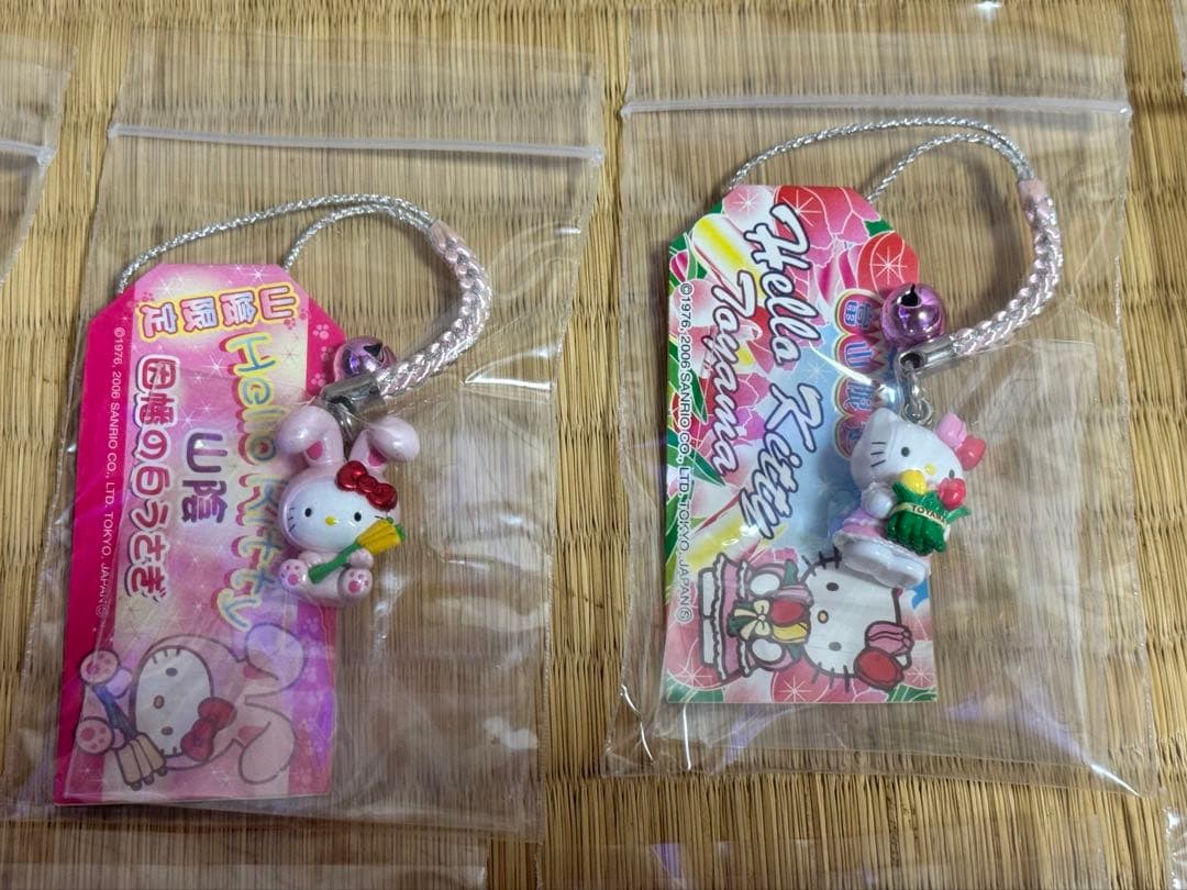 レア☆ハローキティ ご当地根付け　ストラップ 15個セット