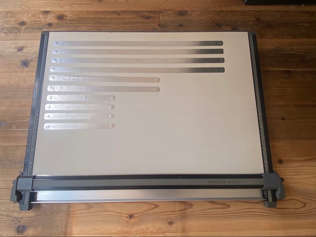 武藤工業　製図版