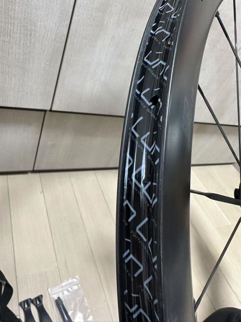 Disney888 　LUN HYPER D45 2024カーボンホイール