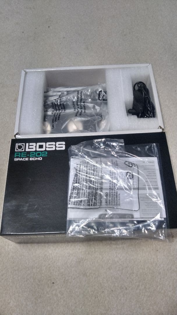 BOSS ECHO RE-202 スペースエコー