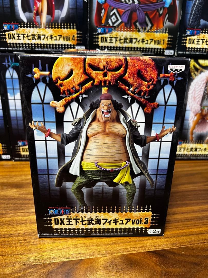 【新品・未開封】DX王下七武海フィギュア 8体フルセット