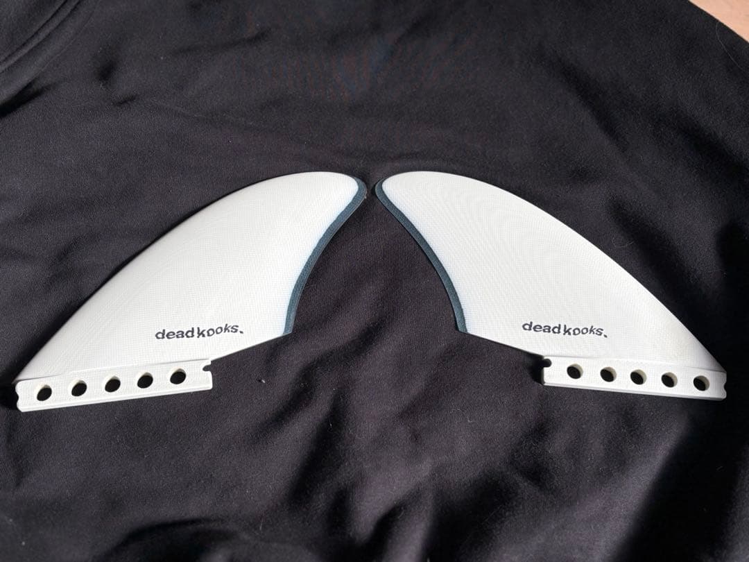 deadkooks デッドクークス　キールフィン